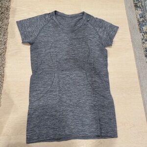 Lululemon Swifty Tech Short-Sleeve
